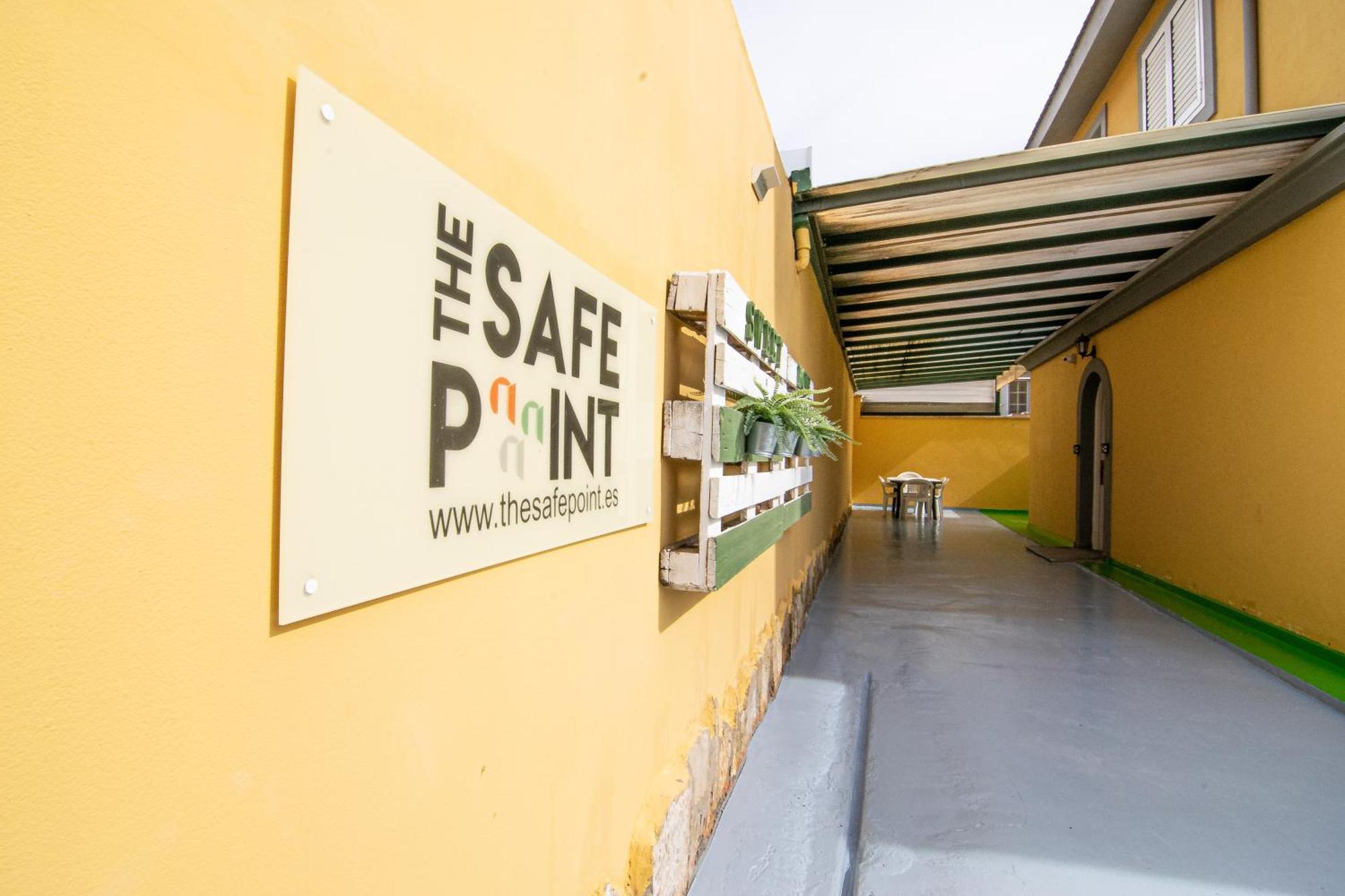 The Safe Point Residential Castillo Castillo del Romeral 외부 사진